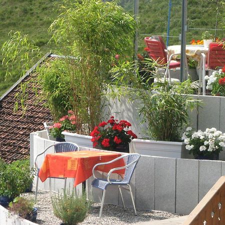 Hotel Gravas Lodge - Das Hotel Fuer Gaeste Mit Hund Vella ภายนอก รูปภาพ