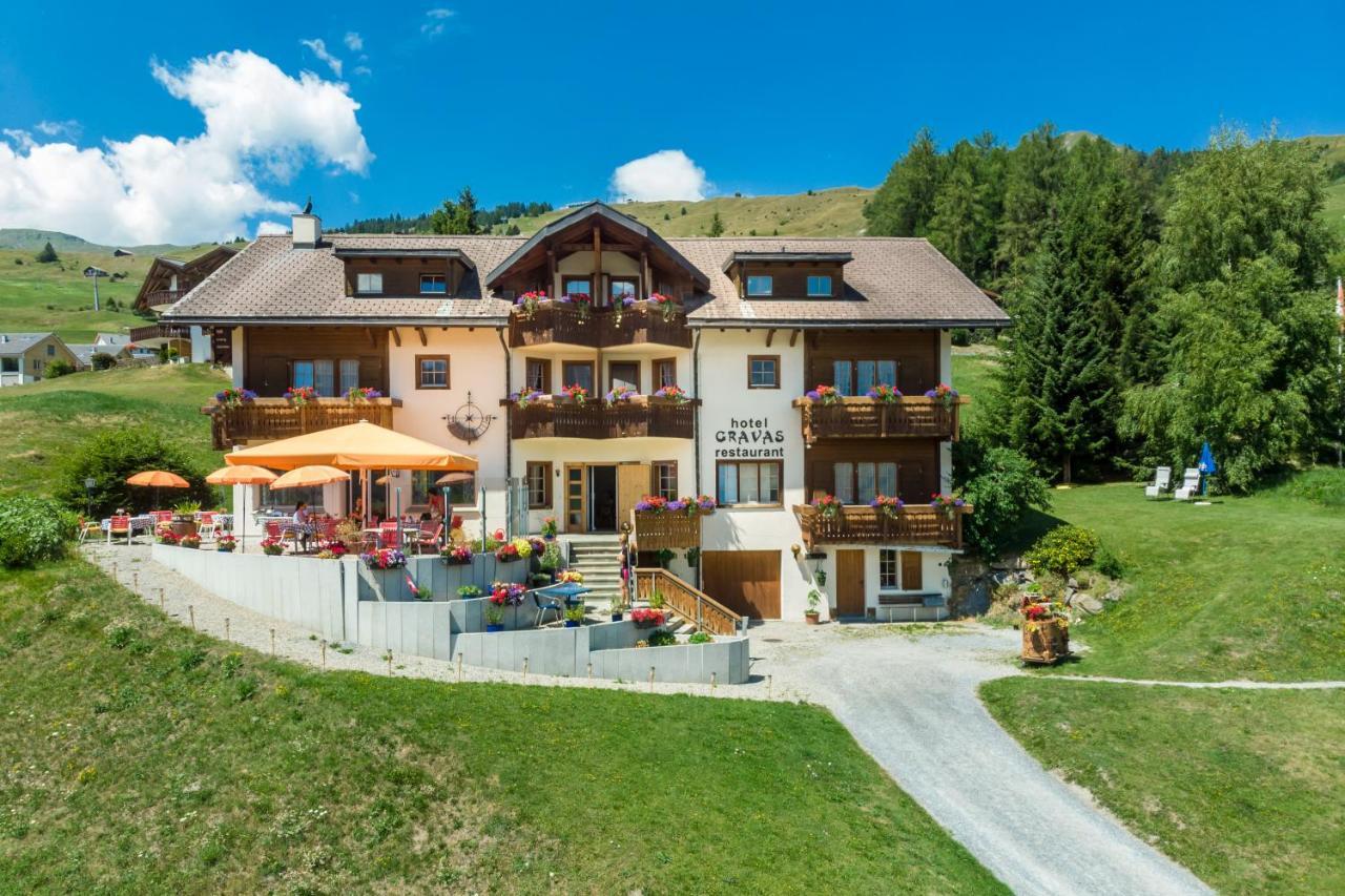 Hotel Gravas Lodge - Das Hotel Fuer Gaeste Mit Hund Vella ภายนอก รูปภาพ